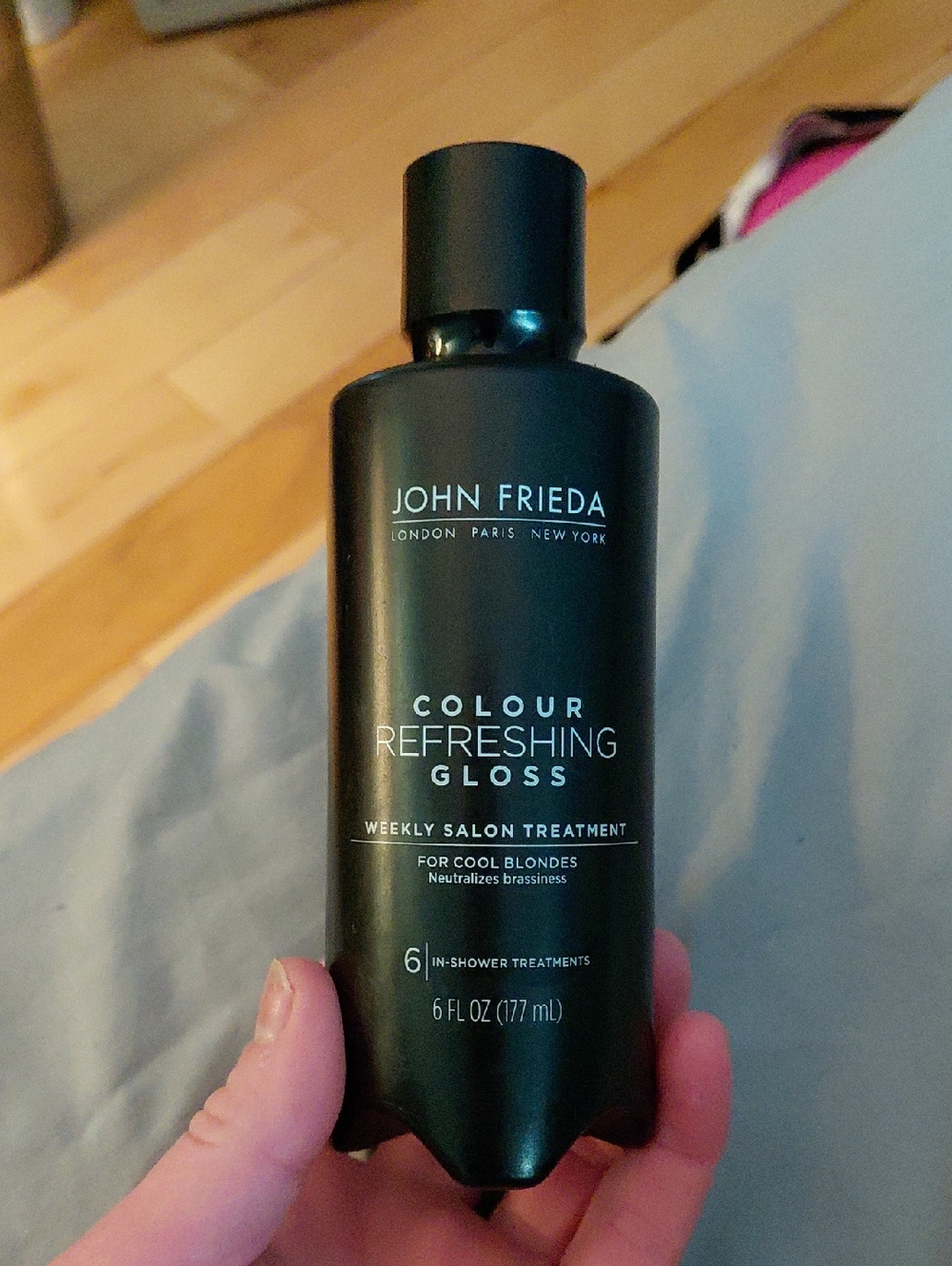 John Frieda Colour Refreshing Gloss For Cool Blondes
